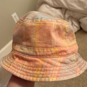 Super cute high quality bucket hat!